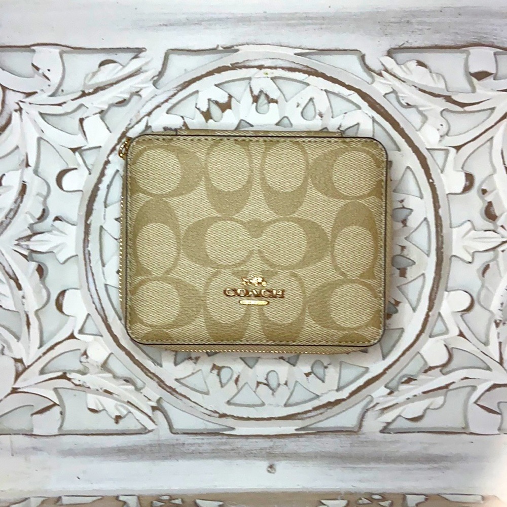 Brand new coach jewelry case!!